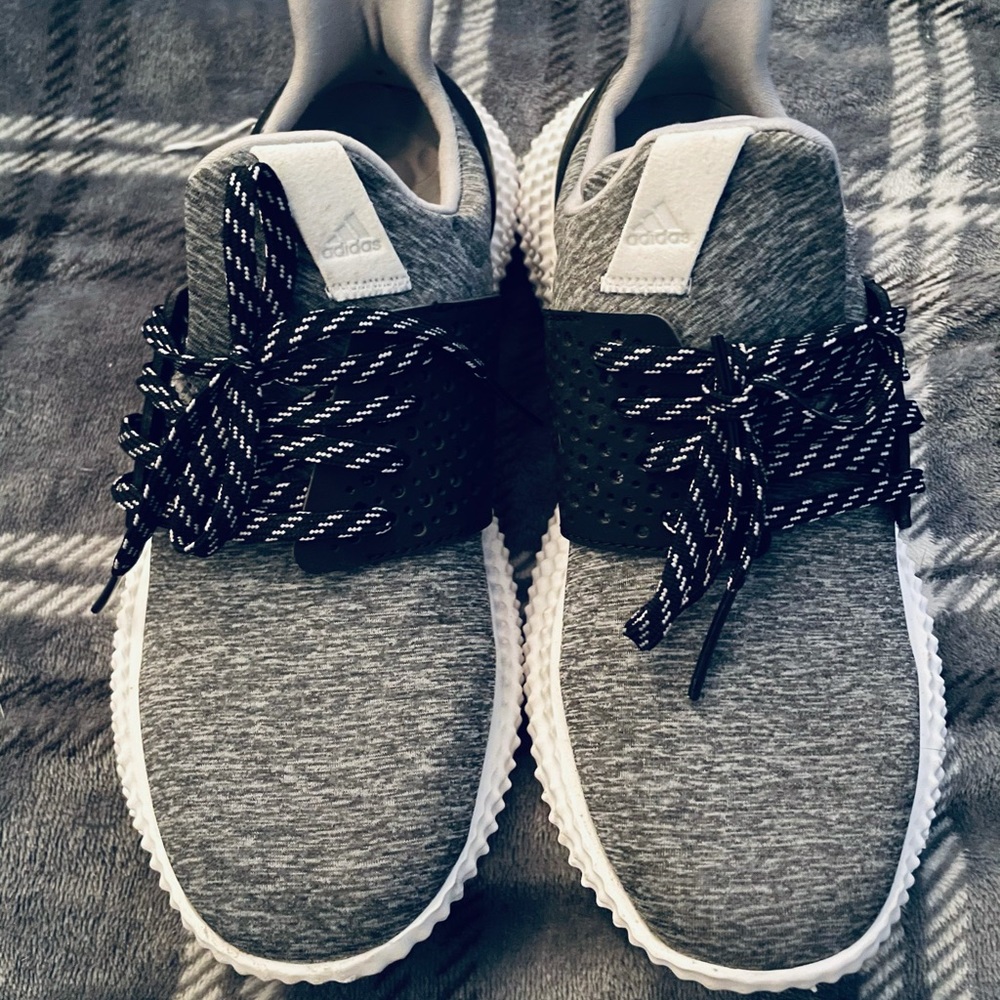 Adidas recovery shoes